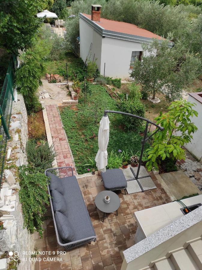 Villa Podvrsina1A Rosa Preko Esterno foto