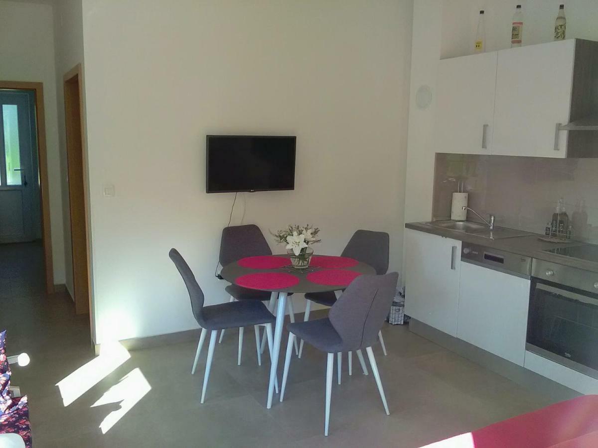 Villa Podvrsina1A Rosa Preko Esterno foto