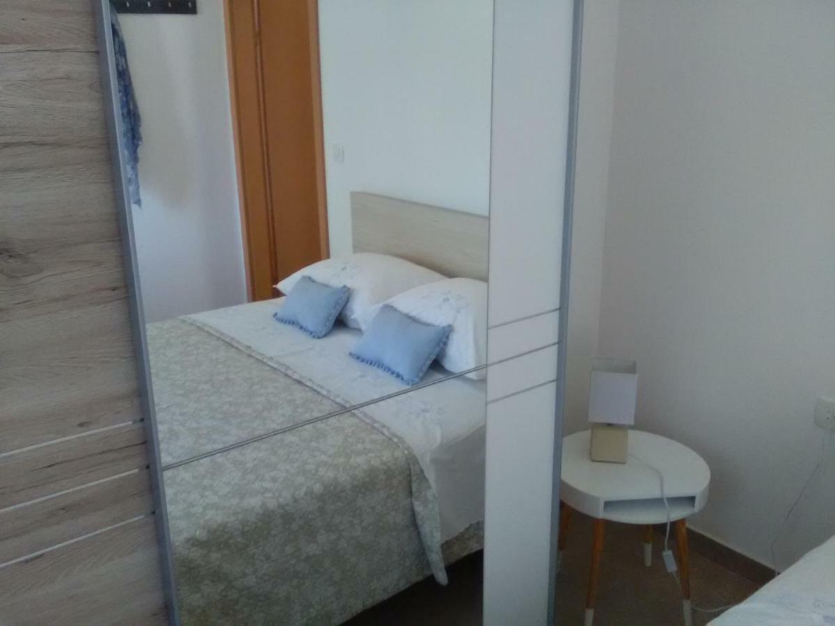 Villa Podvrsina1A Rosa Preko Esterno foto